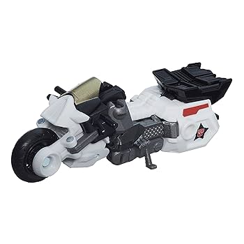 コンビニウォーズ Amazon.co.jp: トランスフォーマー ジェネレーションズ 2015